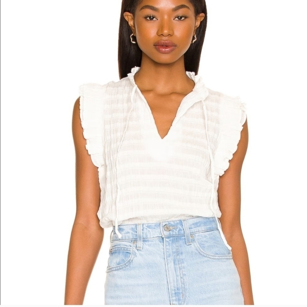 BB Dakota by Steve Madden women's white ruffle sleeveless blouse size S